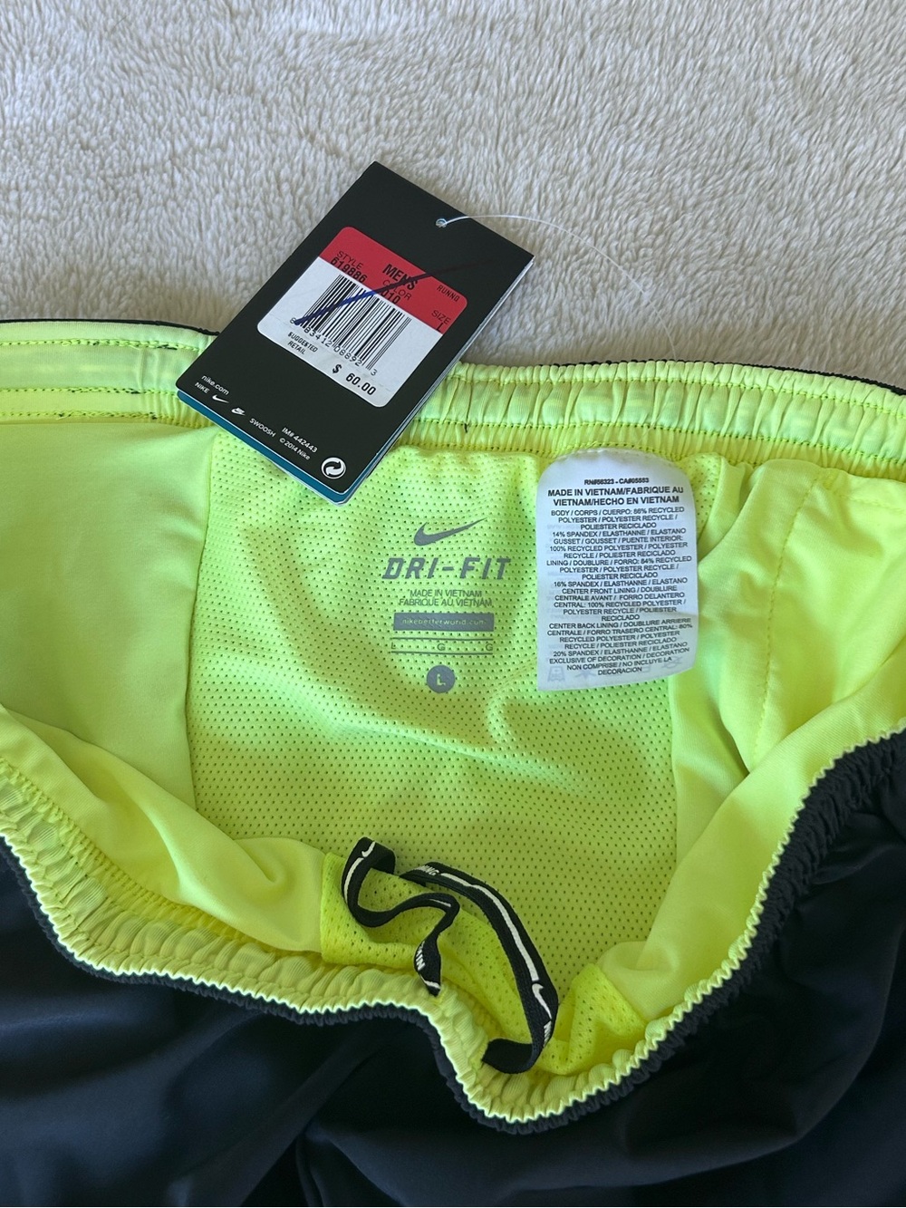 New with tags Nike running shorts lined Dri-Fit men large - Picture 6 of 9